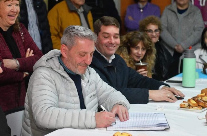 Biss admitió que todavía no pagó la totalidad de los sueldos de la municipalidad de Rawson